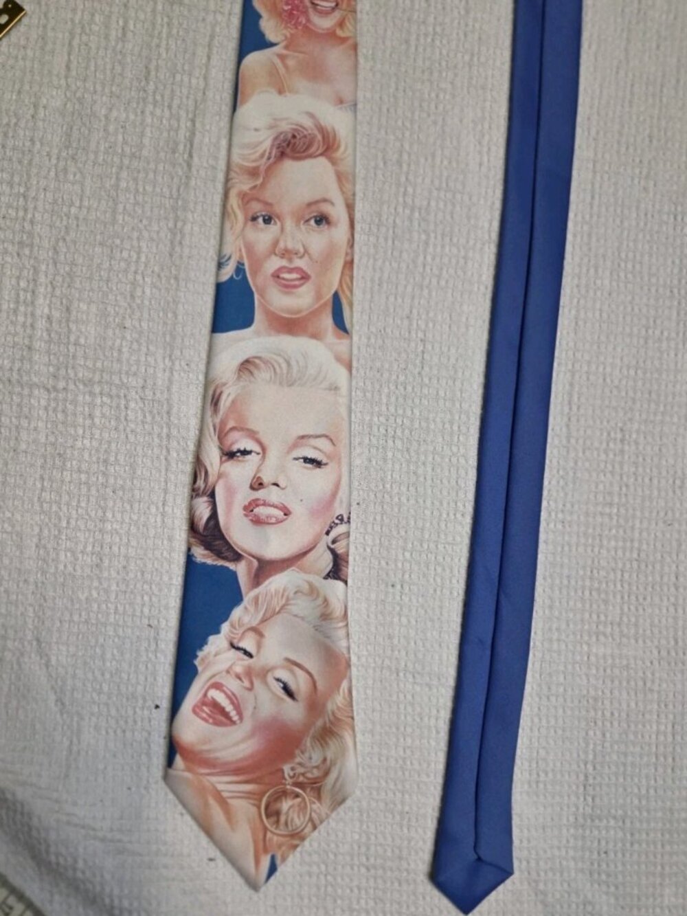 Vintage 1991 Ralph Marlin & Co. Neck Tie SHADES of MARILYN Monroe Pin-Up